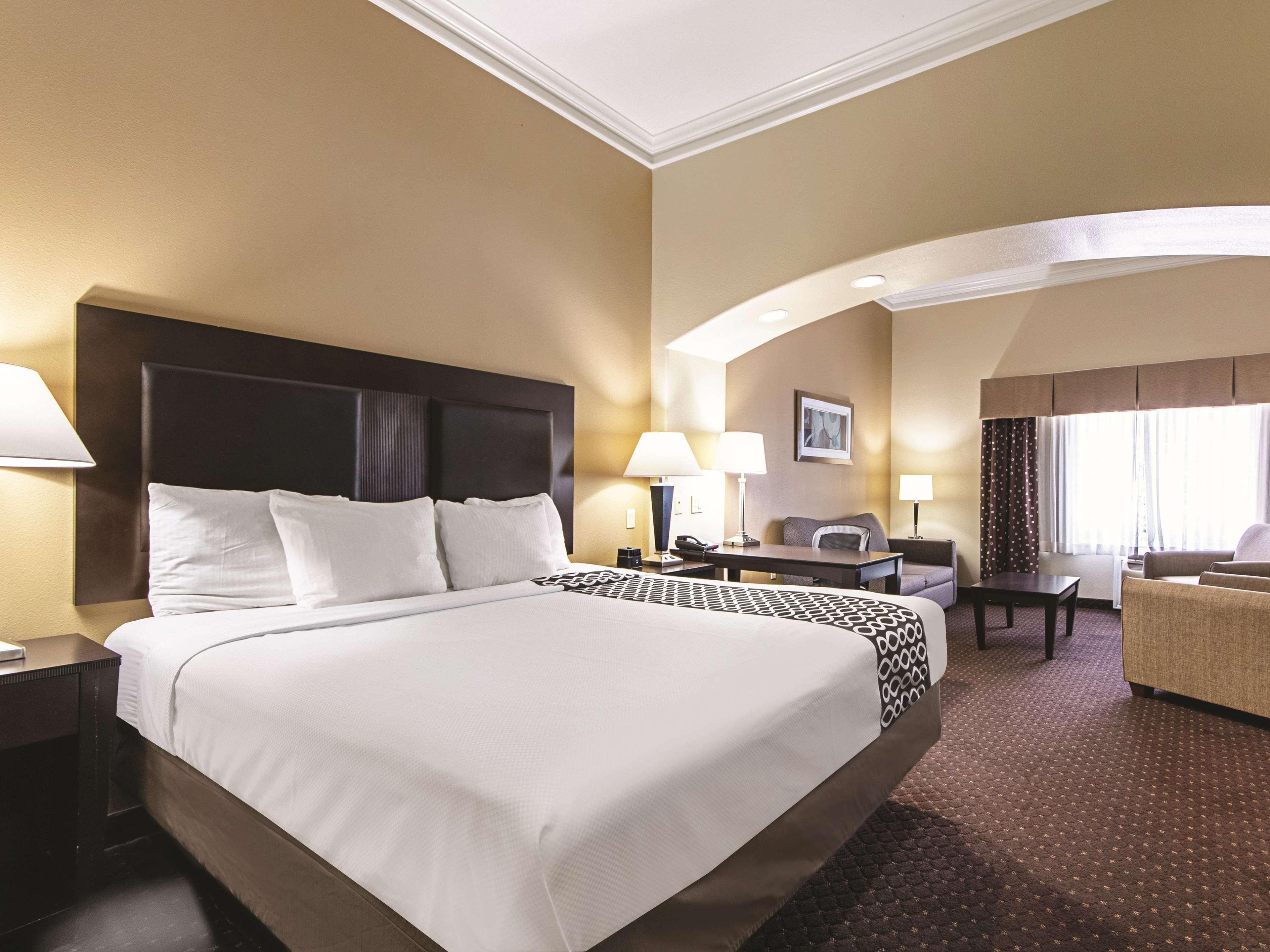 La Quinta By Wyndham Houston New Caney Exterior foto