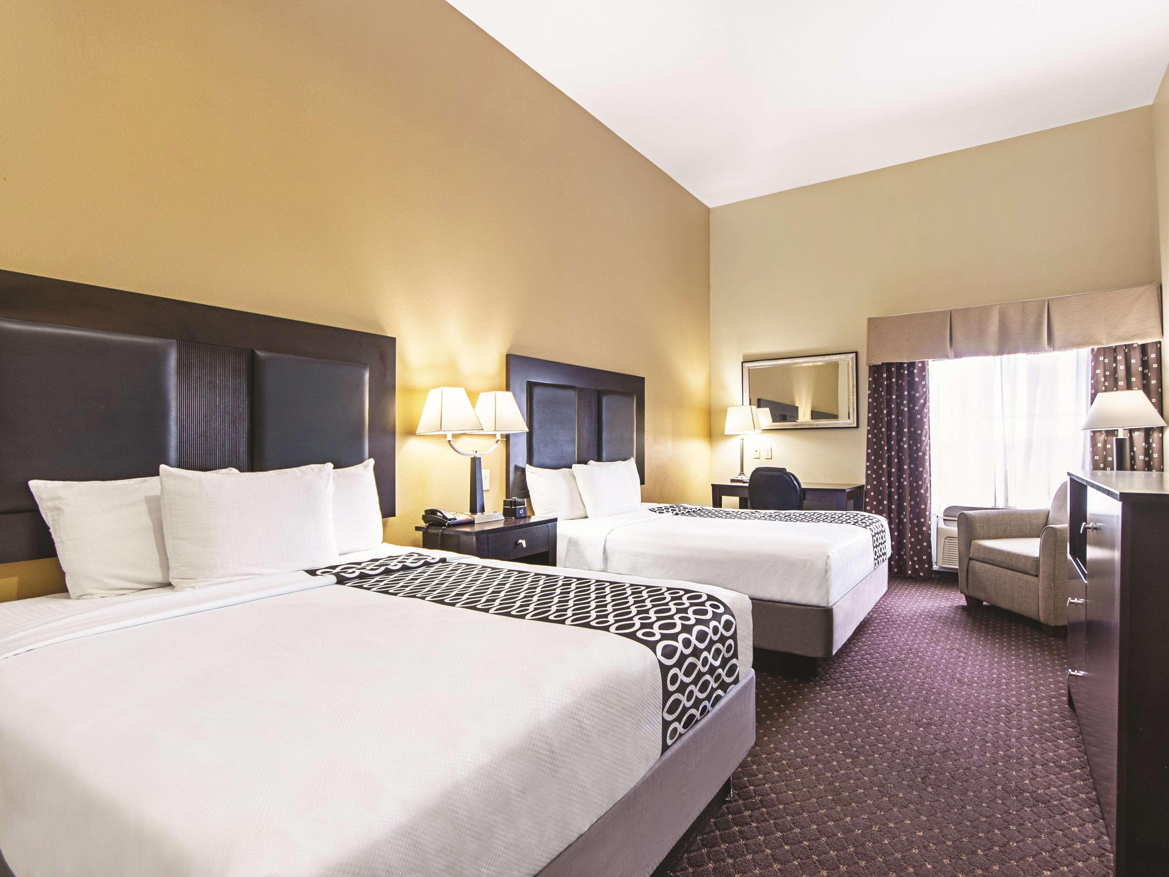 La Quinta By Wyndham Houston New Caney Exterior foto